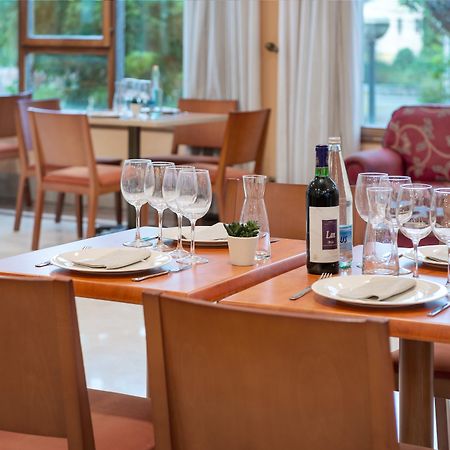 Tryp Bilbao Sondika Hotel Eksteriør bilde